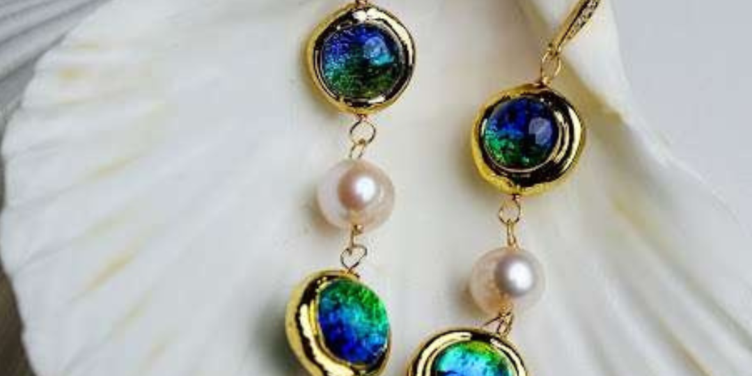 PEARL EARRINGS