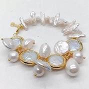 White irregular pearl bracelet