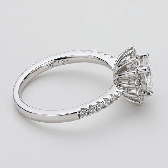 925 Silver 1ct 6.5mm Moissanite Diamond Ring – Elegant & Stunning