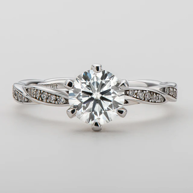 925 Silver 1ct 6.5mm Moissanite Diamond Ring: Elegant & Timeless