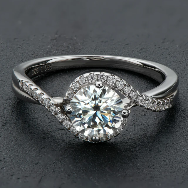 Elegant 925 Silver 1ct Moissanite Diamond Ring for Timeless Beauty