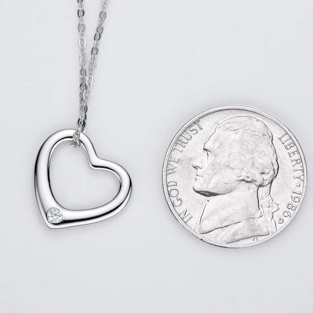 0.45Ct 2.3mm Heart Moissanite Diamond Pendant Necklace