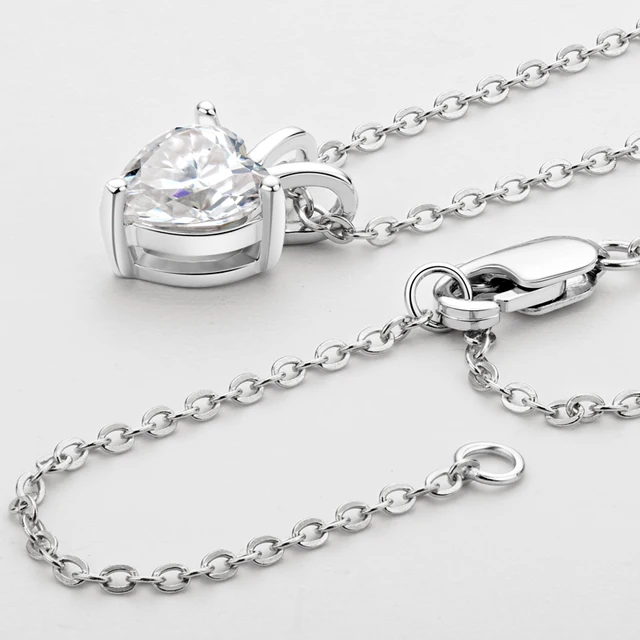 1Ct 6.5mm Heart Moissanite Diamond Pendant Necklace