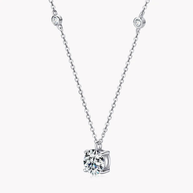 2Ct 8mm Moissanite Diamond Pendant Silver Necklace