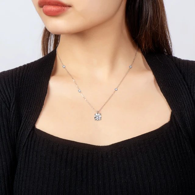 2Ct 8mm Moissanite Diamond Pendant Silver Necklace