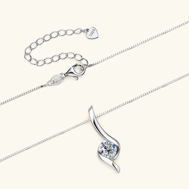 1Ct 6.5mm Charm Moissanite Diamond Pendant Necklace