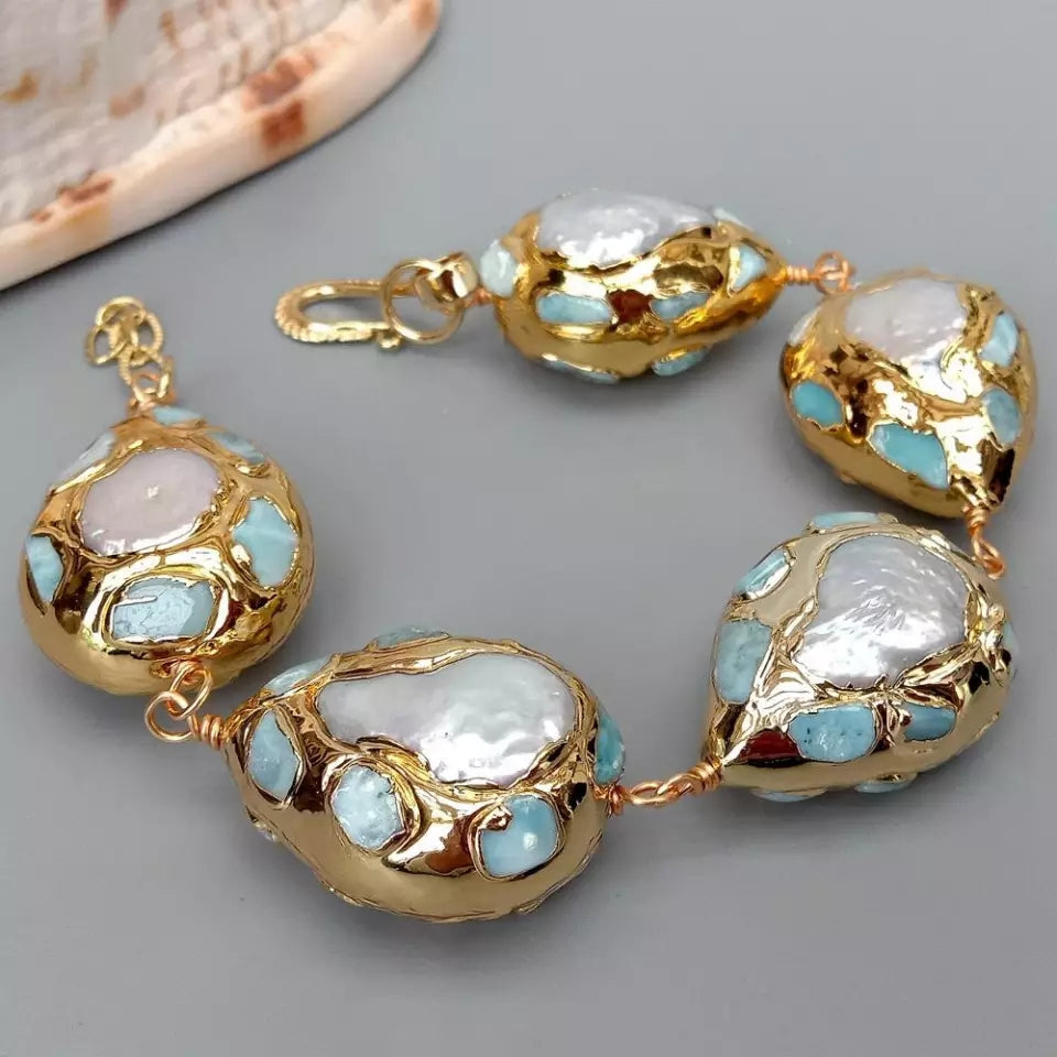Fresh water pearl, blue laminar necklace