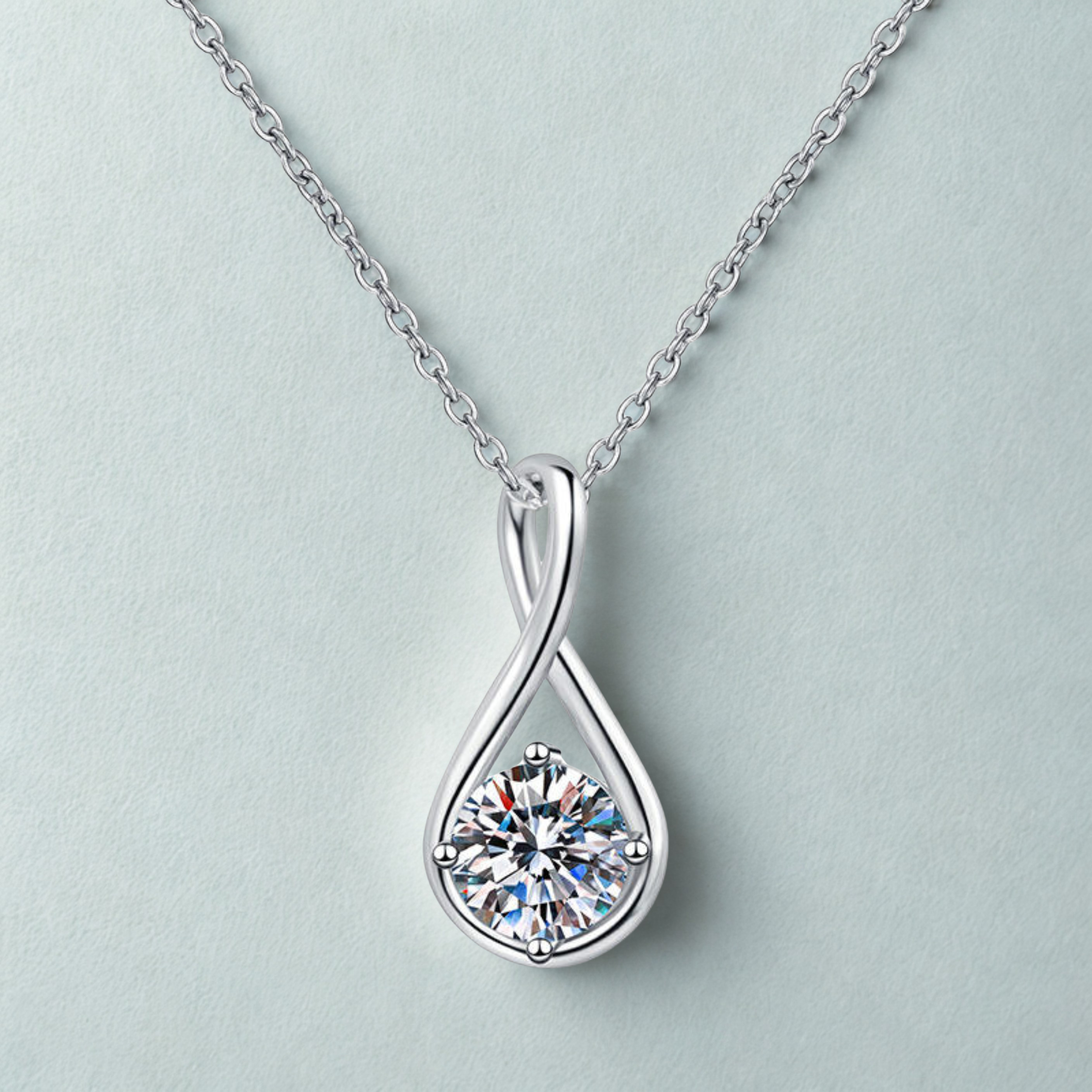 2Ct_8mm_Moissanite_Diamond_Pendant_Necklace_2.png