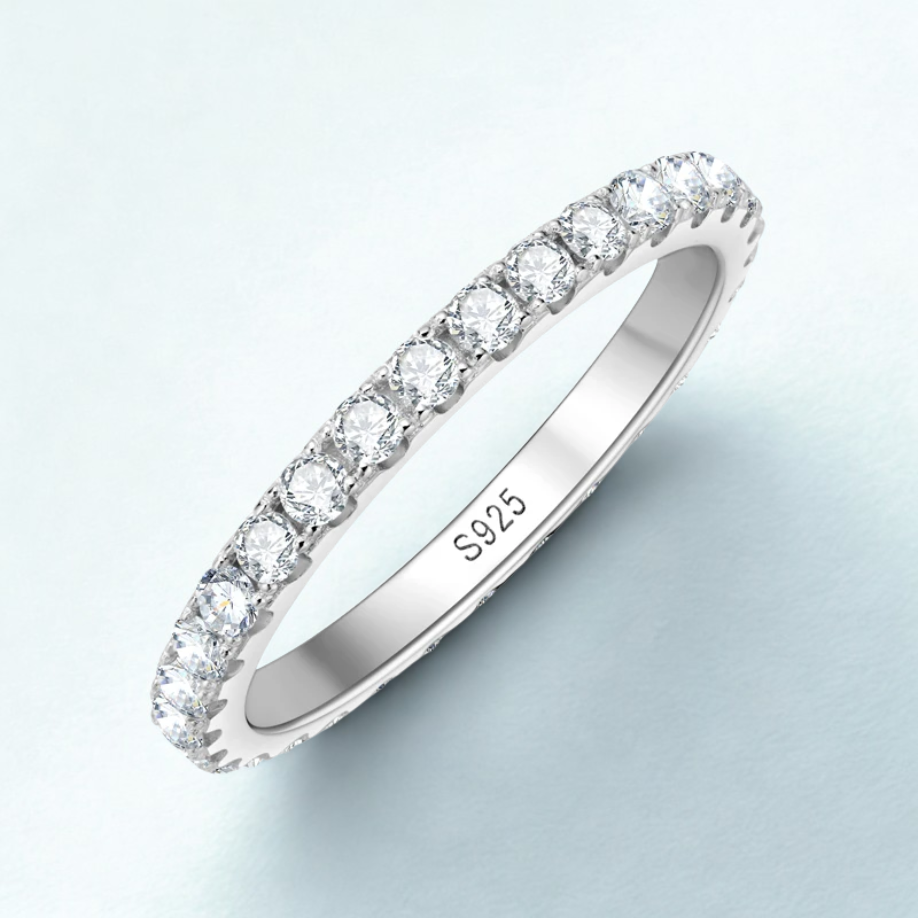 925_Silver_2mm_0.3ct_Moissanite_Diamond_Ring.png