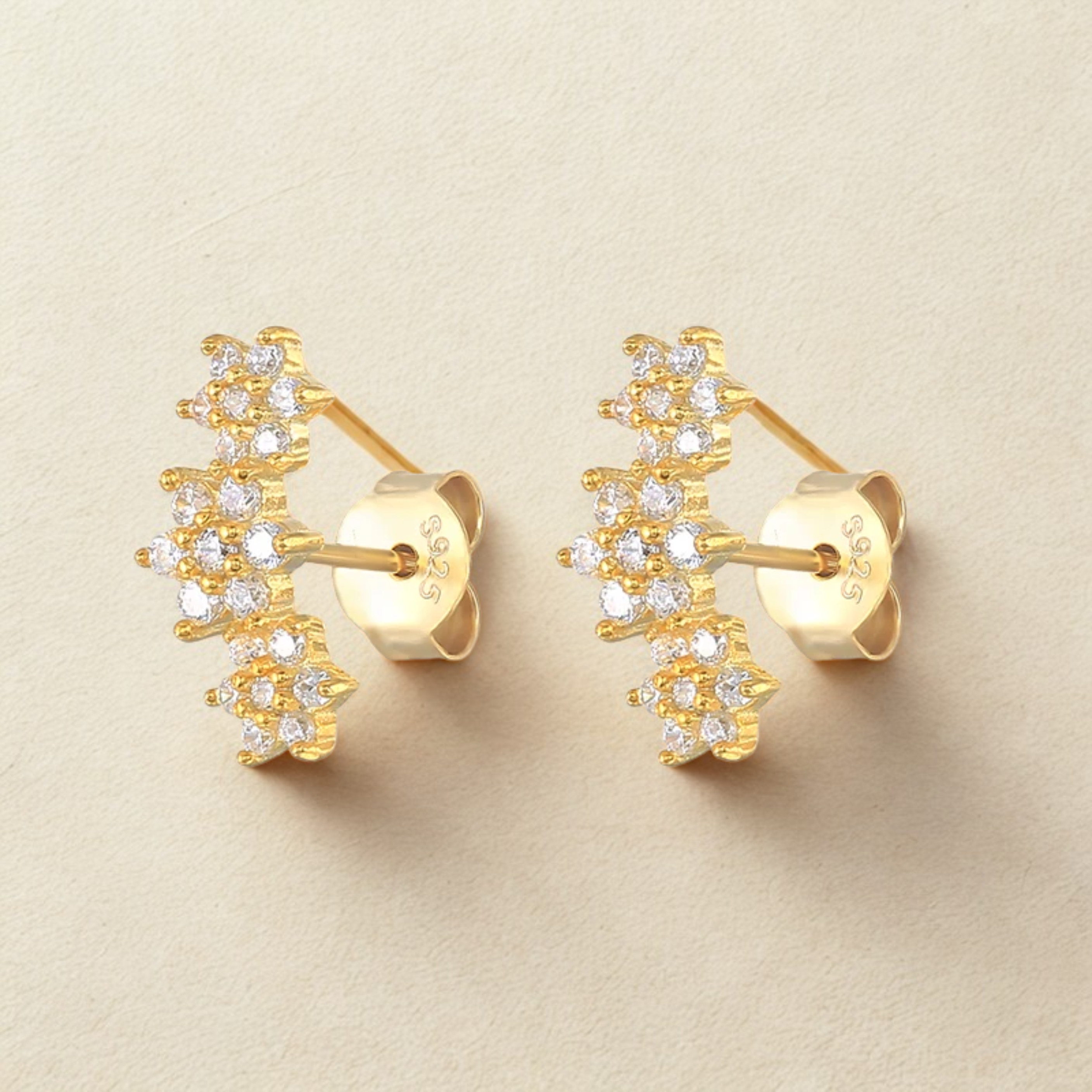 925_Silver_Flower_Zircon_Studs.png