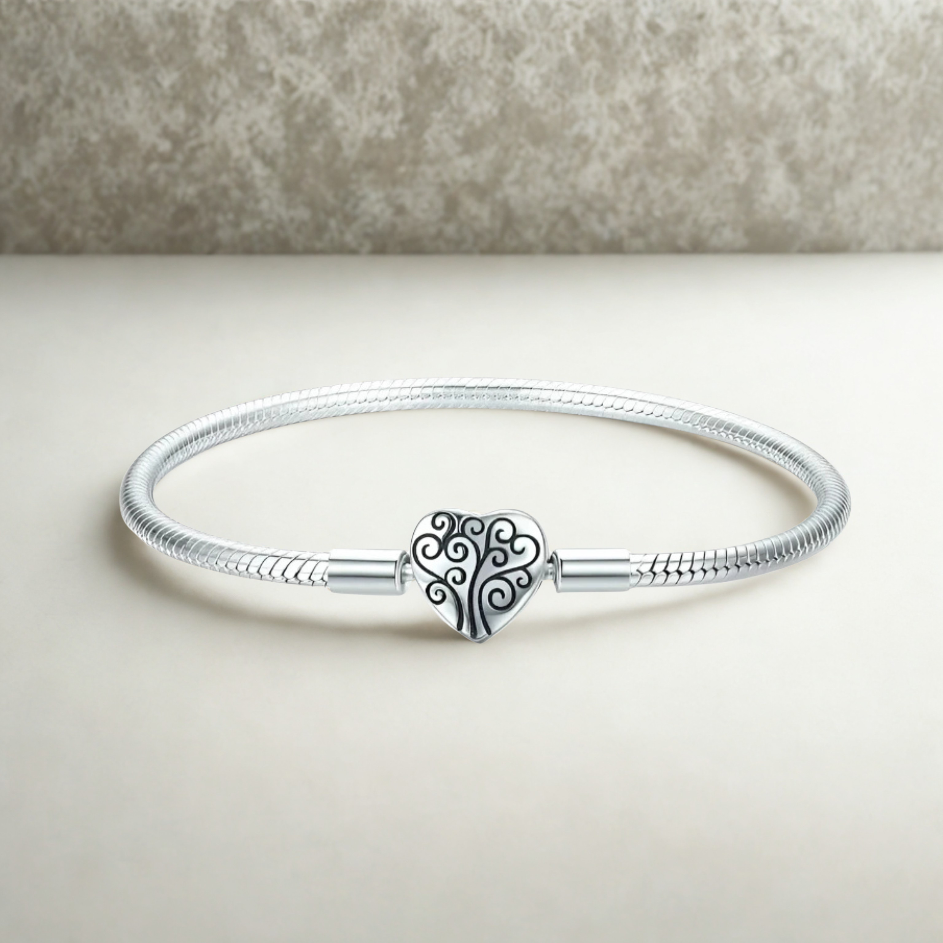925_Sterling_Silver_Heart_Chain_Bracelet.png