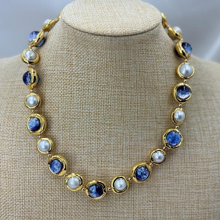 Glass beads dainty pearl necklace