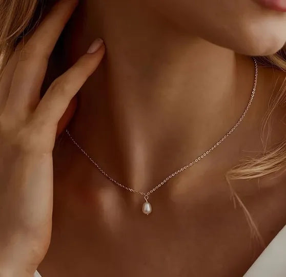 925 Sterling Silver Necklace with Freshwater Rice Pearl Pendant