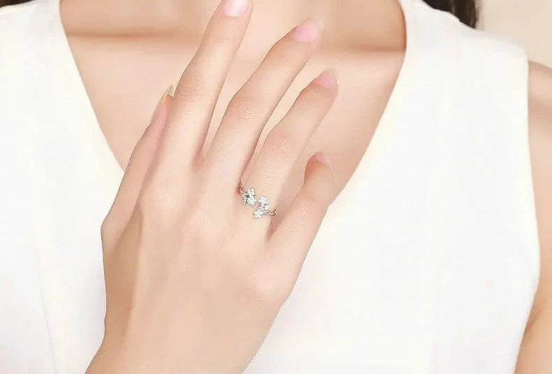 925 Sterling Silver Daisy Cubic Zirconia Ring