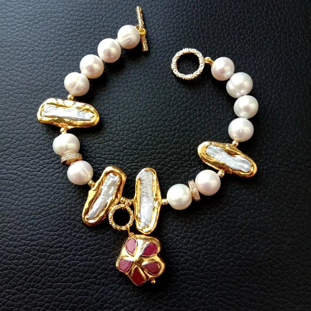 Natural Biwa Pearl & Red Jade Bracelet