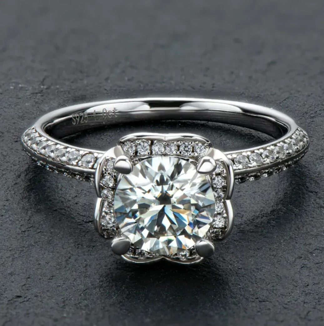 925 Silver 1ct 6.5mm Moissanite Diamond Ring