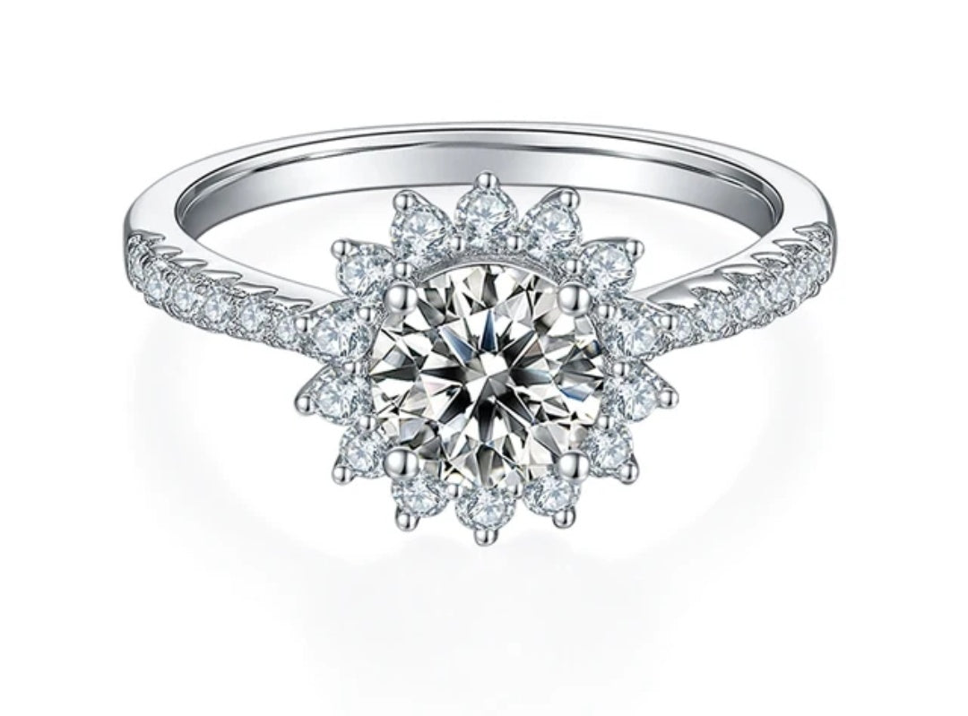 925 Silver 1ct 6.5mm Moissanite Diamond Ring – Elegant & Stunning