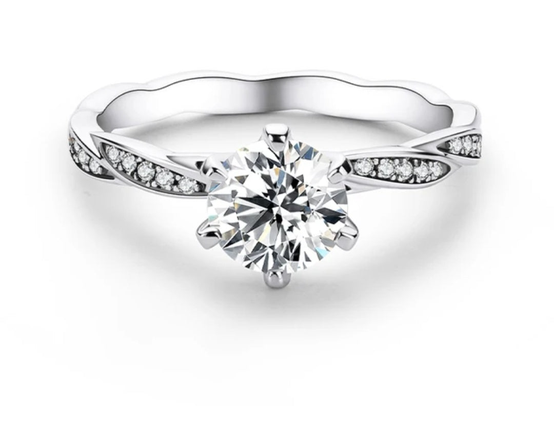 925 Silver 1ct 6.5mm Moissanite Diamond Ring: Elegant & Timeless
