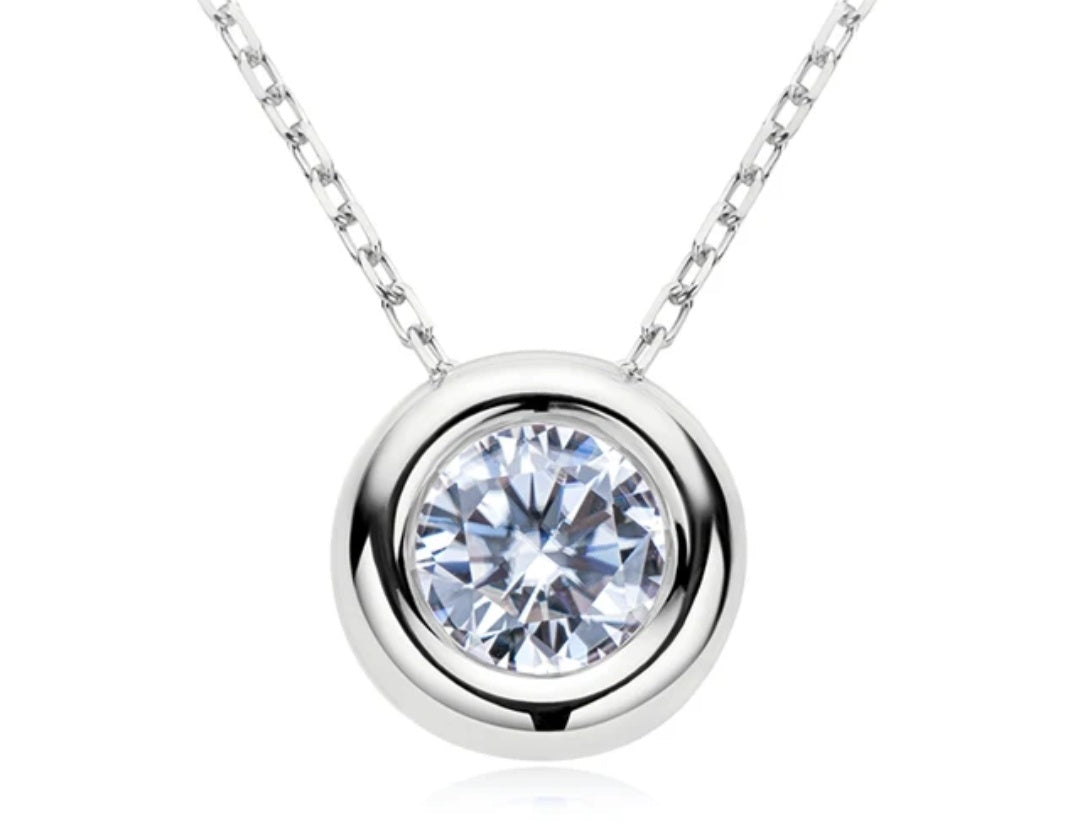 1Ct 6.5mm Moissanite Diamond Bezel Pendant Necklace