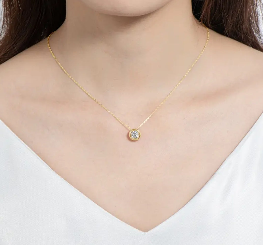 1Ct 6.5mm Moissanite Diamond Bezel Pendant Necklace