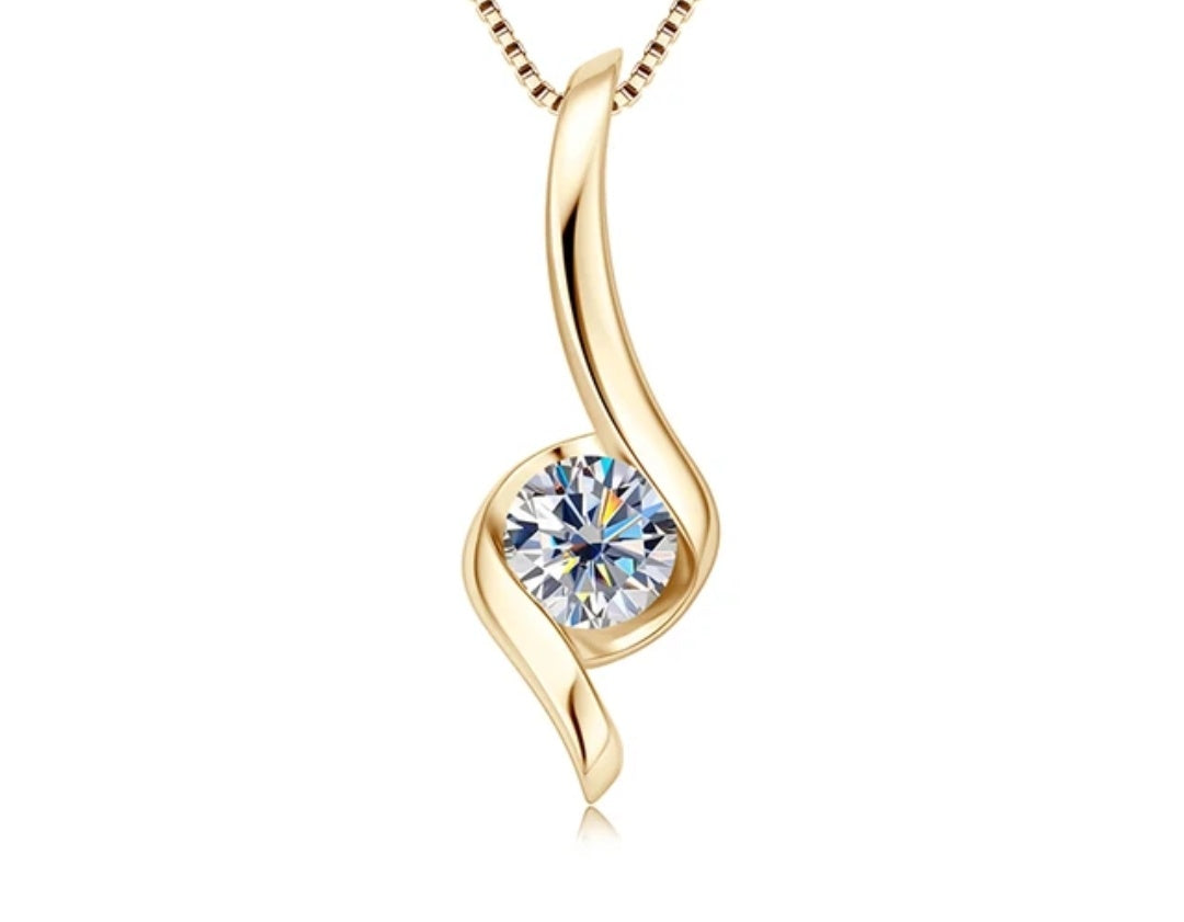 1Ct 6.5mm Charm Moissanite Diamond Pendant Necklace