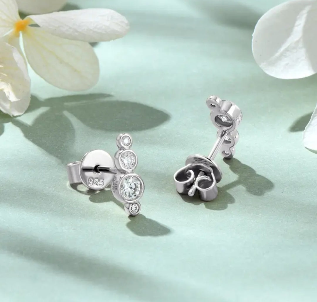 925 Silver 3mm 0.16CT Moissanite Diamond Climber Earrings
