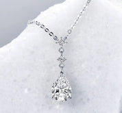 2Ct 7×10mm pear Moissanite Diamond Pendant Necklace