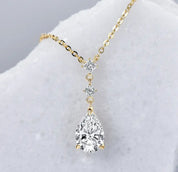 2Ct 7×10mm pear Moissanite Diamond Pendant Necklace