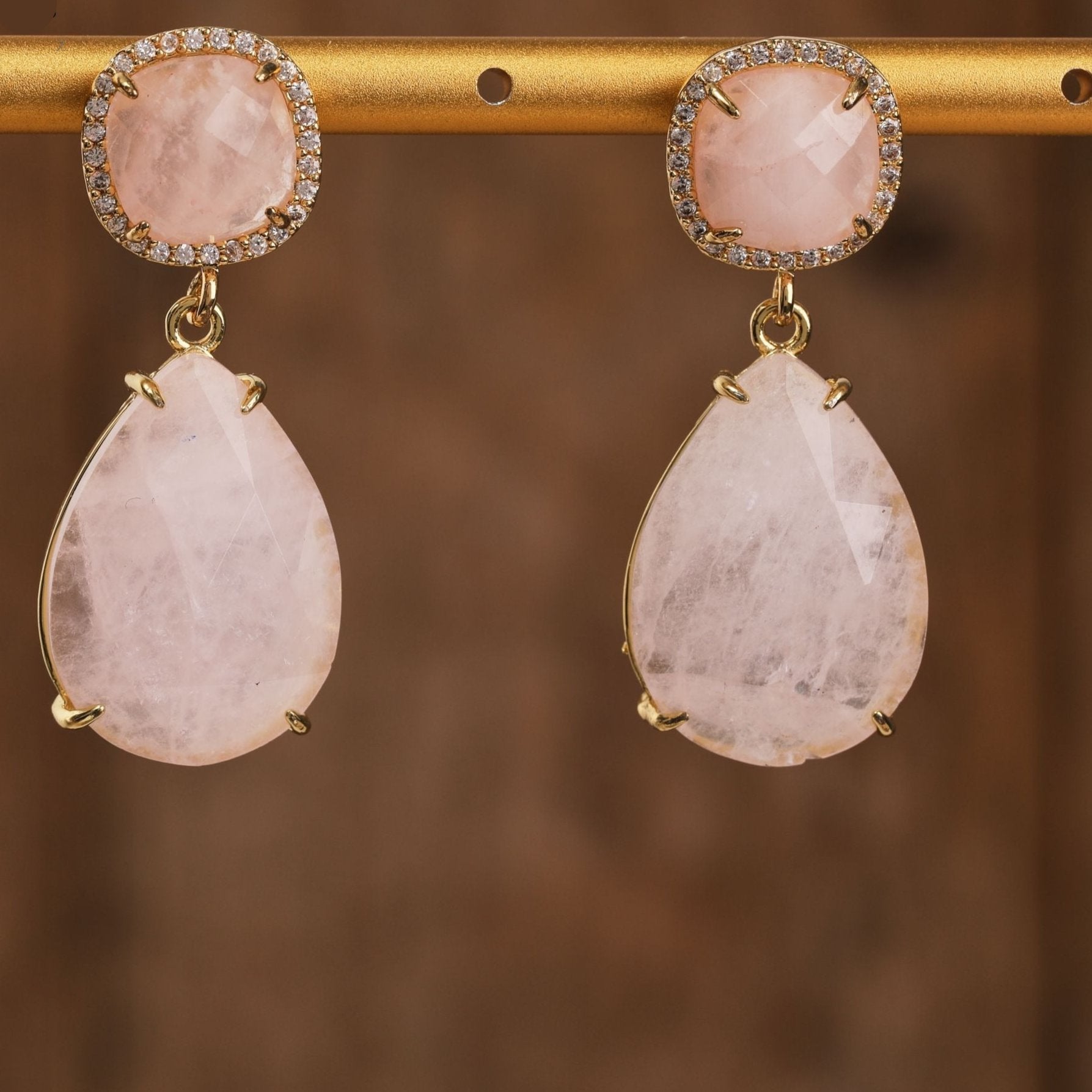 rosequartz_f388794c-5c9f-4b4a-991a-0885845a4259.jpg