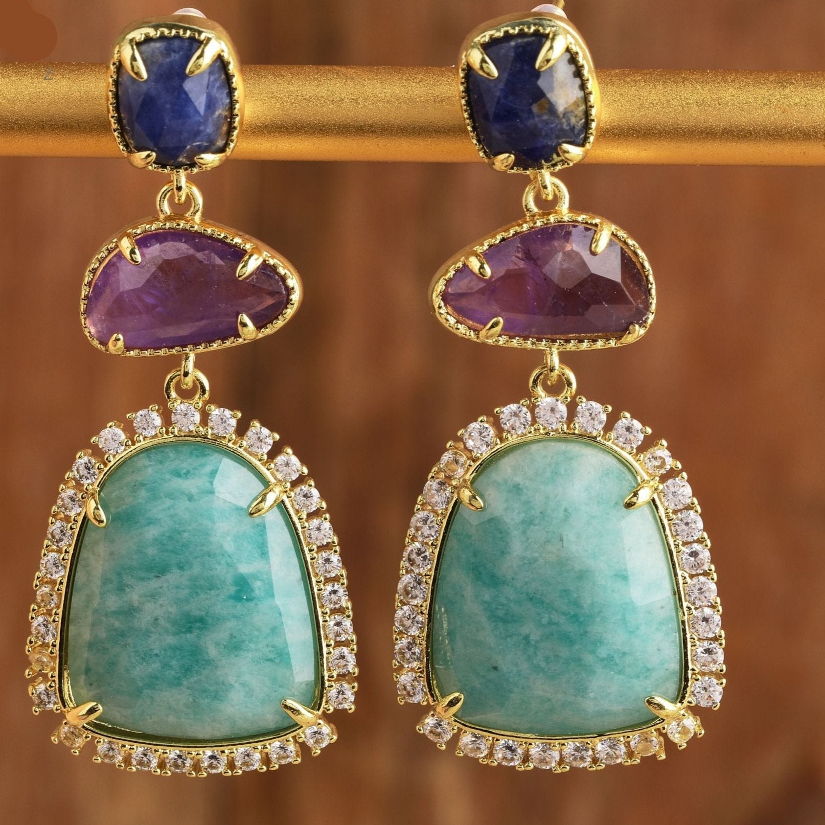sodaliteamethystamazonite.jpg