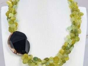 Natural Olive Agate Stone Green Jade Necklace.