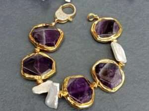 Natural Purple Amethyst White Biwa Pearl Bracelet.