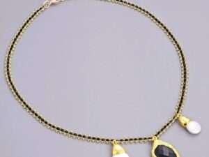 Vintage Black Color Crystal Chain Necklace.