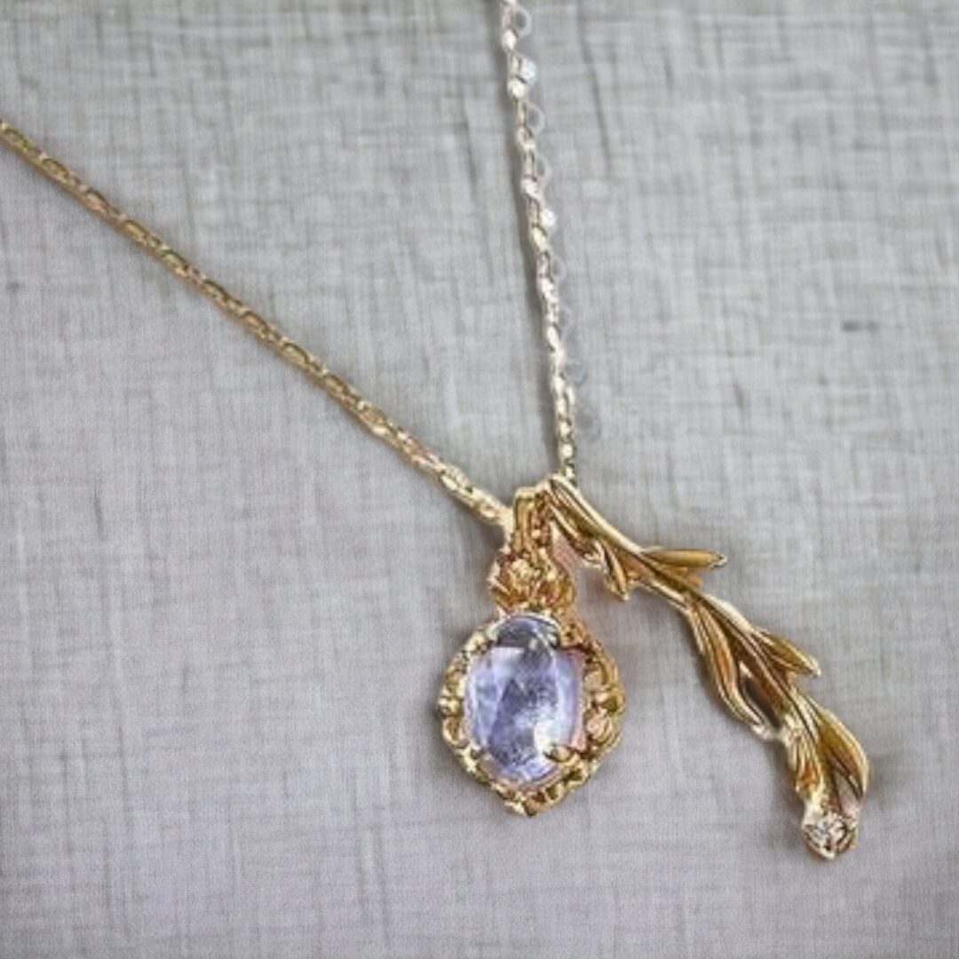 ariastop Silver Cordierite Gemstone Pendant Necklace.