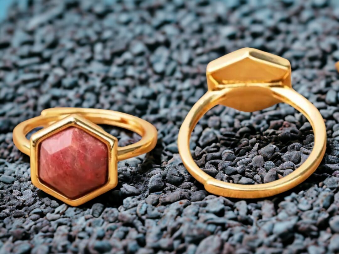 ariastop Gemstone Crystal Hexagonal Stone Gold Plated Ring